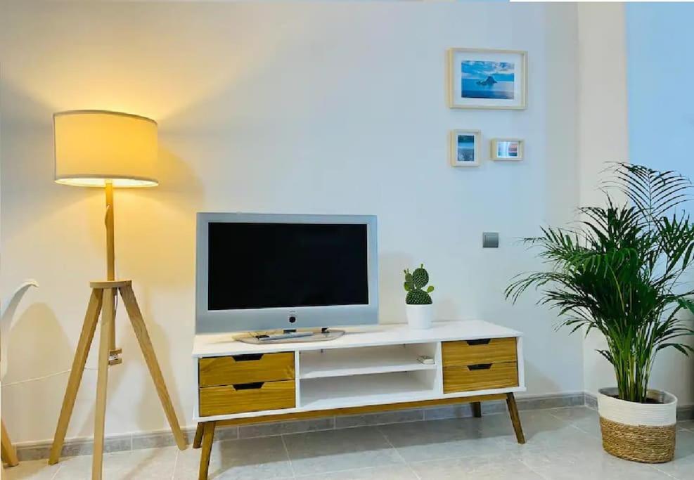 Alterhome Luminoso Estudio Con Piscina Y Maravillosas Vistas Torremolinos Dış mekan fotoğraf