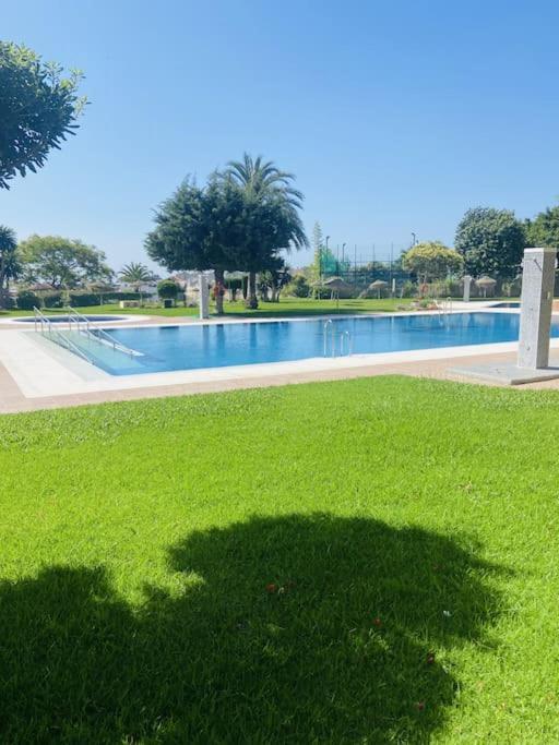 Alterhome Luminoso Estudio Con Piscina Y Maravillosas Vistas Torremolinos Dış mekan fotoğraf
